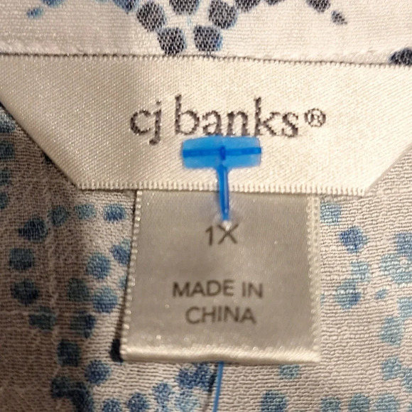 Womens CJ Banks casual short sleeve button plus size top 1X - Picture 3 of 4